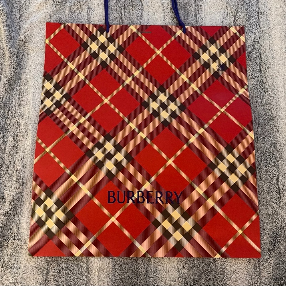 Burberry Red Plaid Paper Bag Large New